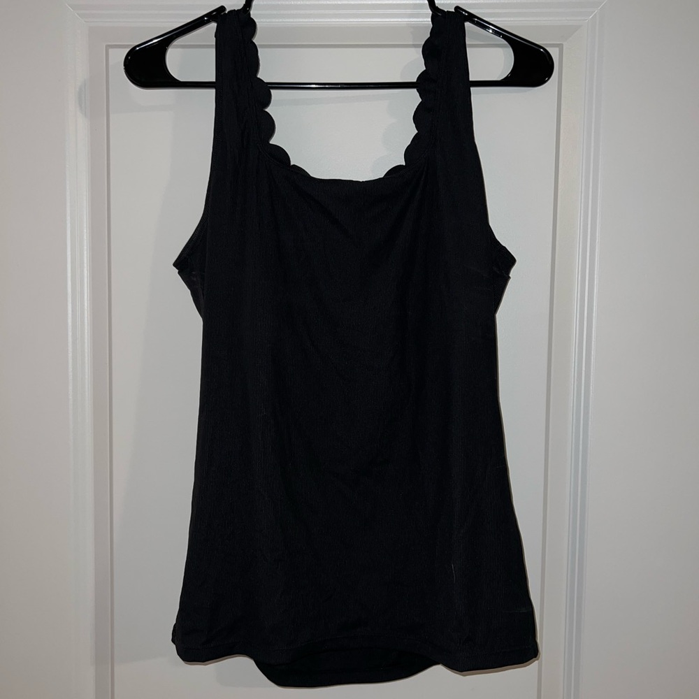 SHEIN Black Scallop-Trim Tank Top